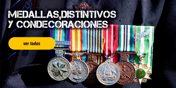 Distintivos, medallas y condecoraciones